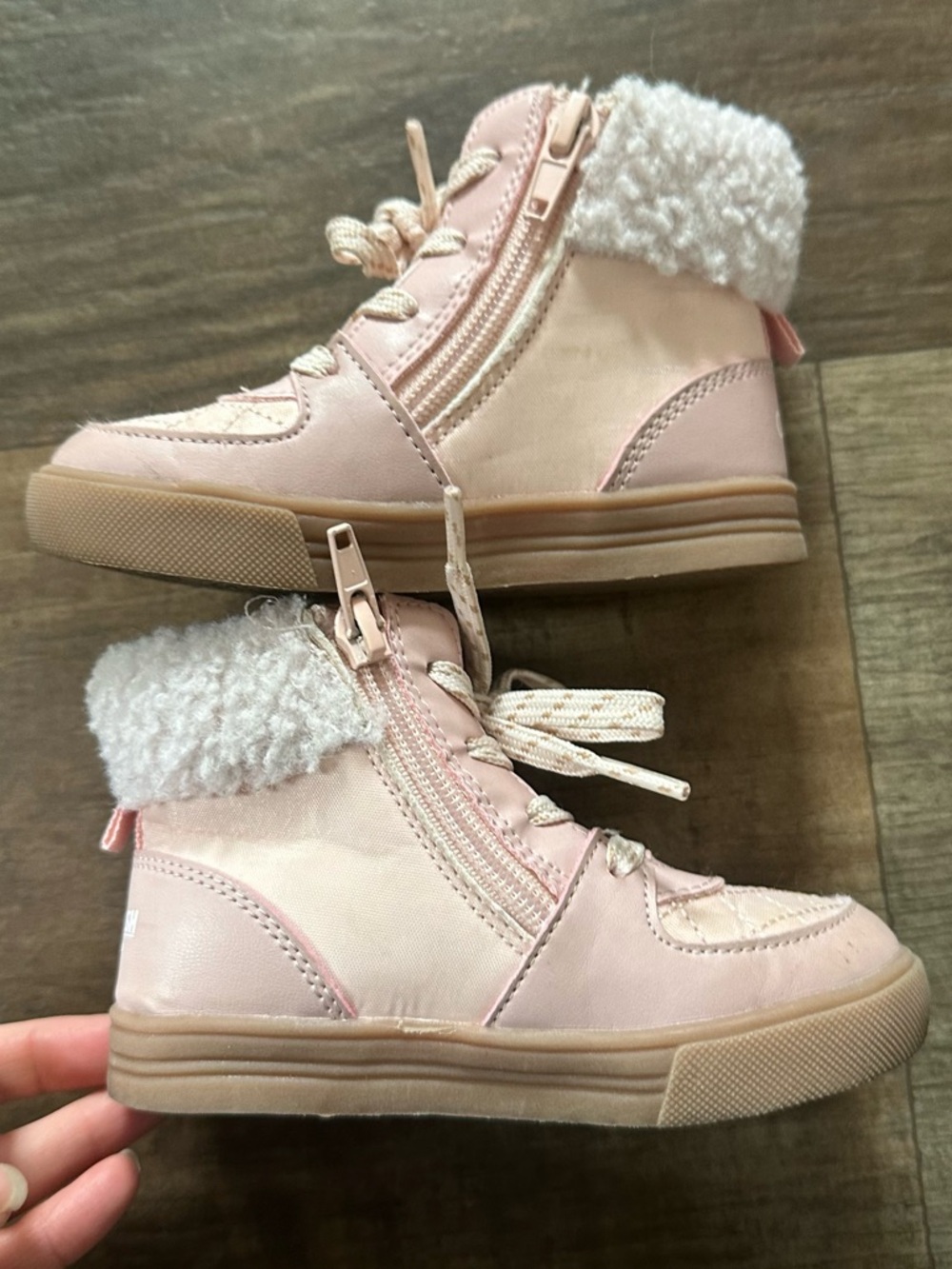 Oshkosh fur top feona boot/sneaker light pink - Picture 2 of 8